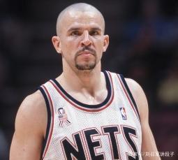 承担重任 承担重任