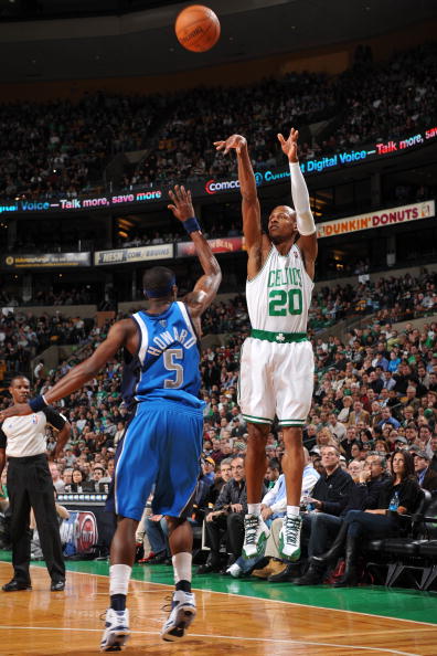 媒体广泛关 媒体广泛关