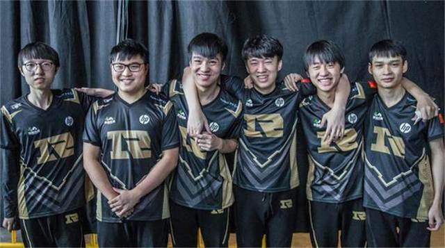 他们的表现 他们的表现